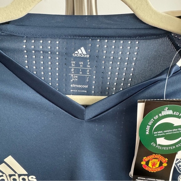 NWT Adidas Manchester United Navy Blue Training Jersey Size Medium - Picture 4 of 7